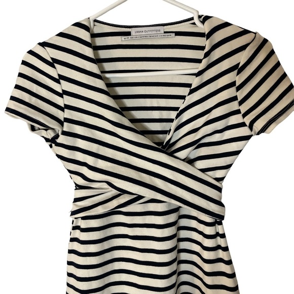 URBAN outfitters criss cross tie mini dress XS - Picture 3 of 4